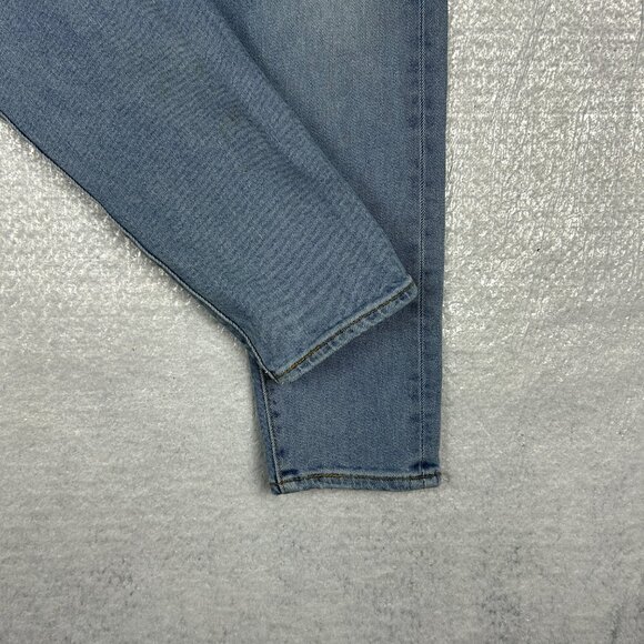 Levi Jeans Women 25 Wedgie Icon Fit Button Fly Slim Straight Stretch Light Wash - Picture 6 of 16